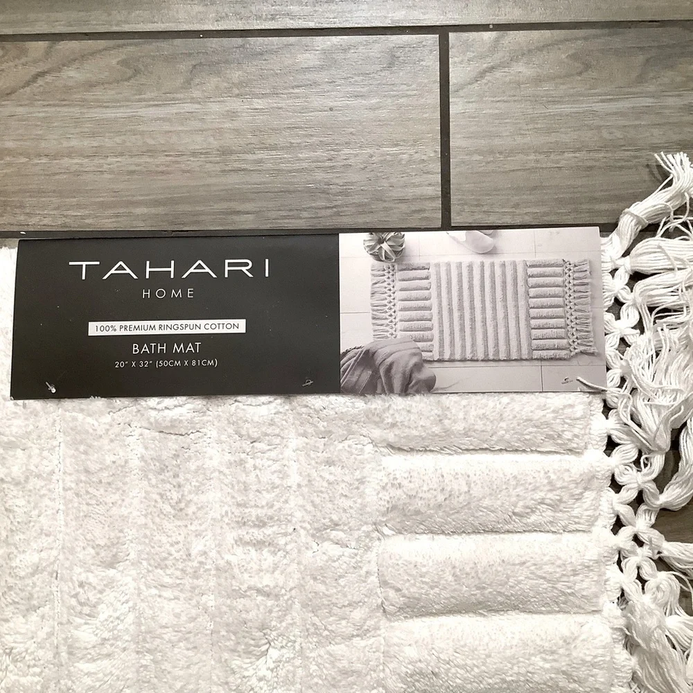 Tahari Cotton Bath Mat With Tassels